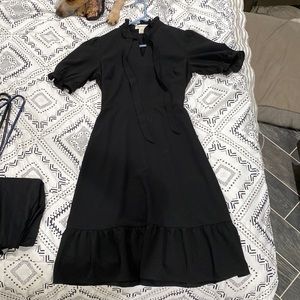 Black dress size small